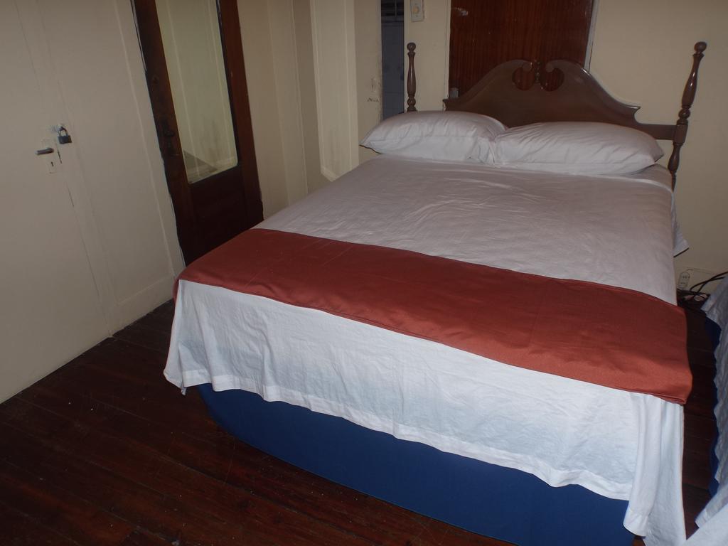 Tropical Court Inn New Κίνγκστον Δωμάτιο φωτογραφία